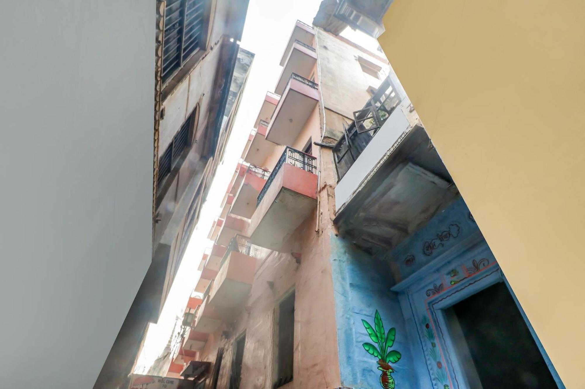 Spot On Mishra Guest House Benares Buitenkant foto